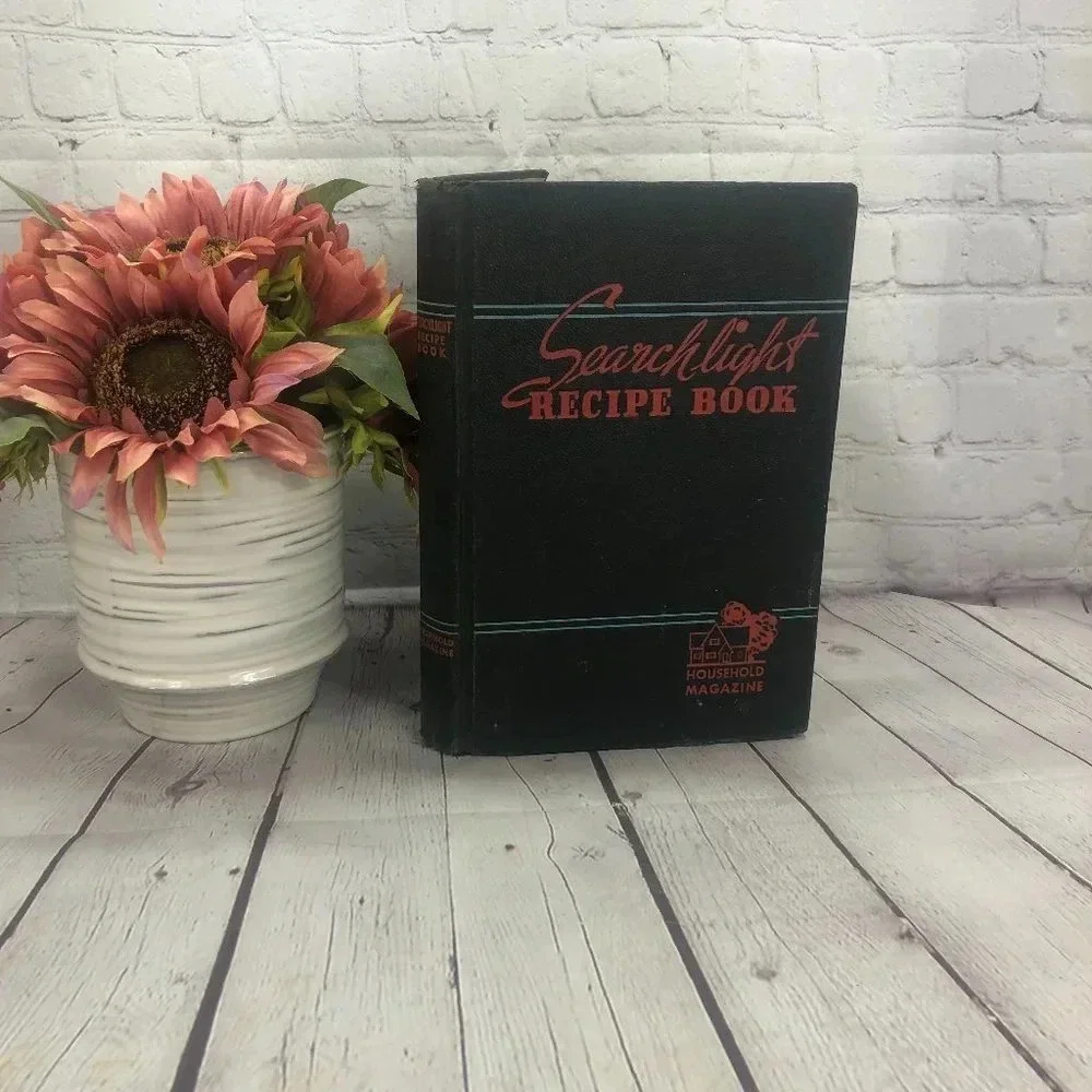 Vintage 1945 SEARCHLIGHT RECIPE cookbook homestead made from scratch